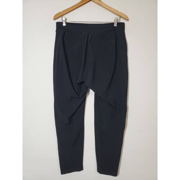 Athleta Womens 8 Brooklyn Pants Black Straight Leg Elastic Waist Pockets Active - Picture 5 of 13